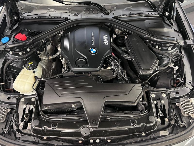 BMW 320 bild 20