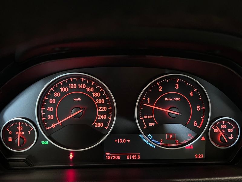 BMW 320 bild 21