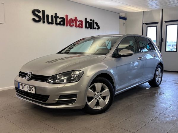 Volkswagen Golf Serie 5-dörrar 1.2 TSI Aut Drag B-Kamera Euro 6 S/V hjul - 2016