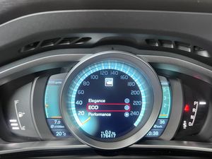 Volvo V40 bild 24