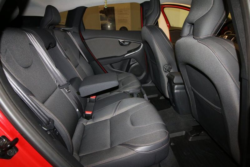 Volvo V40 bild 8