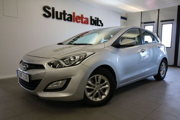 Hyundai i30 1.6 GDI Business Aut Drag S/V hjul - 2015