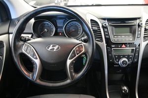 Hyundai i30 bild 13