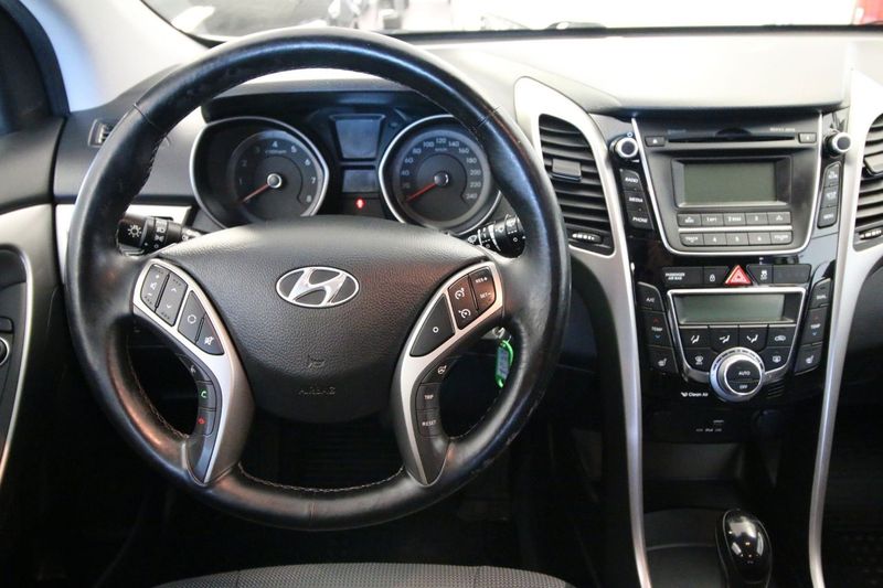 Hyundai i30 bild 13