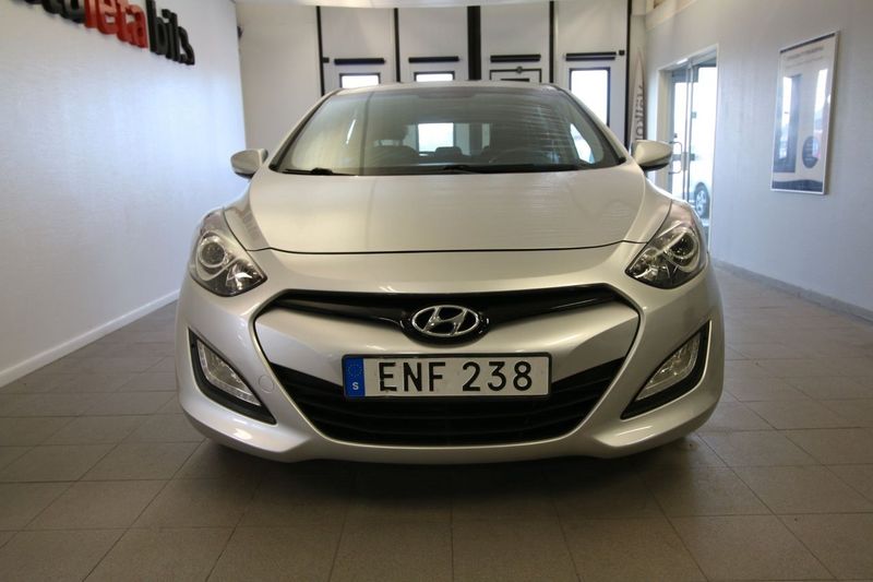 Hyundai i30 bild 2