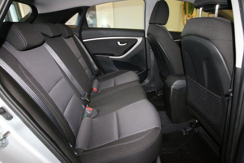 Hyundai i30 bild 9