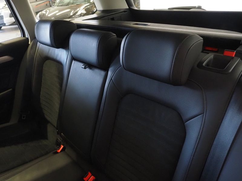 Volkswagen Passat bild 16