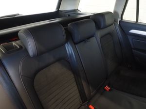 Volkswagen Passat bild 13