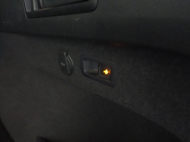 Volkswagen Passat bild 9
