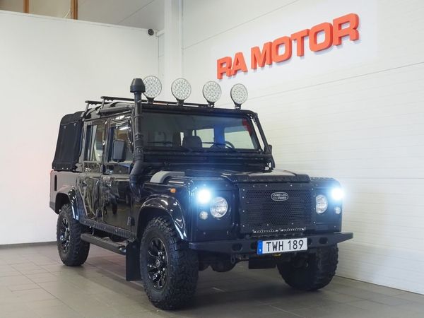 Land Rover Defender 110 4x4 TD5 Black Edition Snorkel Extraljus Drag Pick-Up - 2002