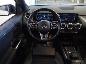 Mercedes GLA200 bild 16