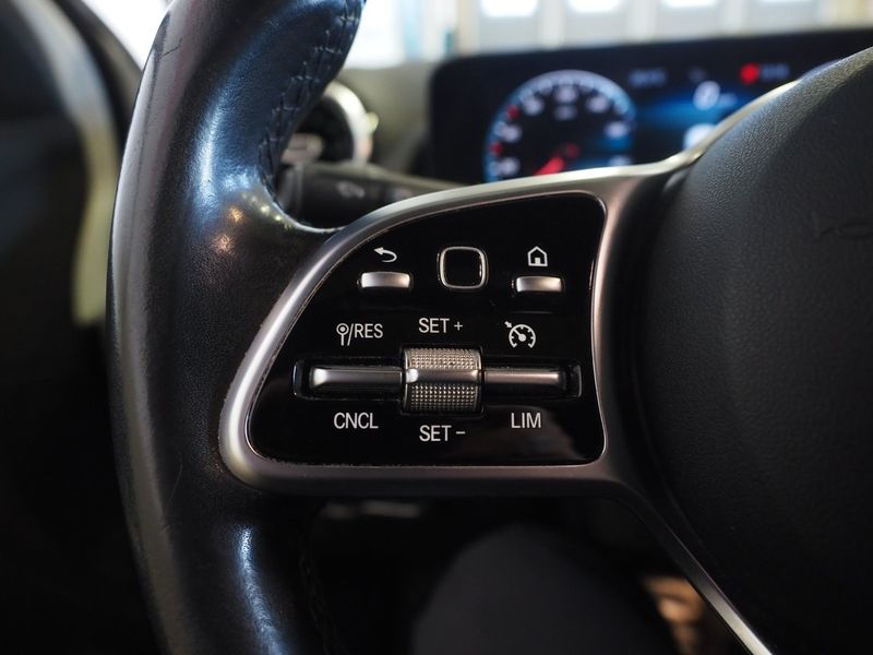 Mercedes GLA200 bild 20