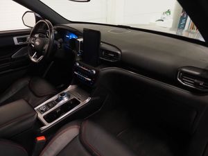Ford Explorer bild 16