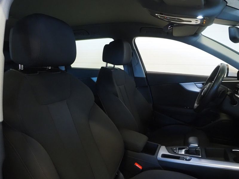 Audi A4 Allroad bild 16