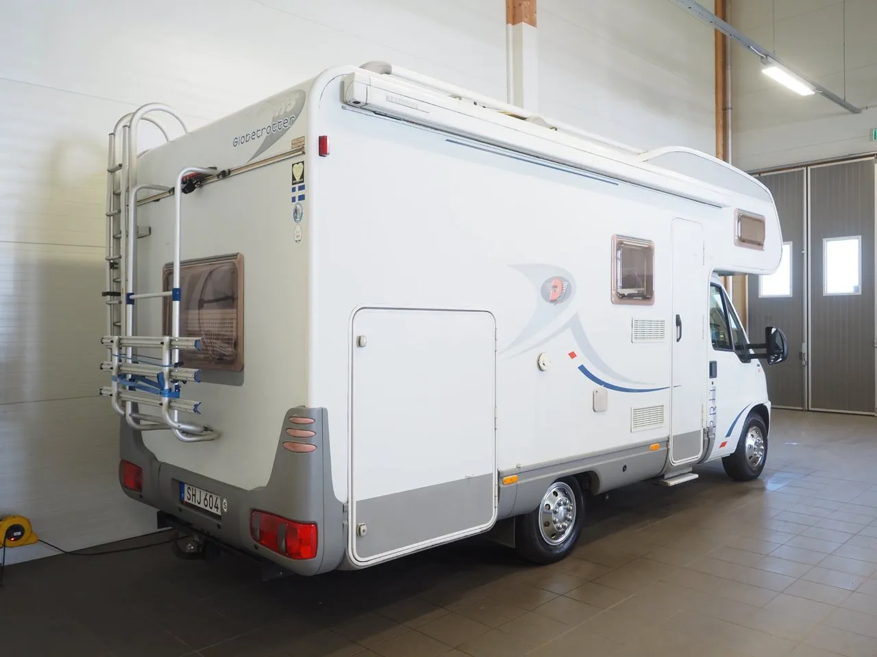 Vehicle image 2