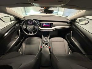 Skoda Octavia bild 9