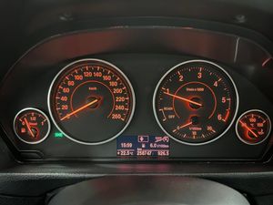 BMW 320 bild 15