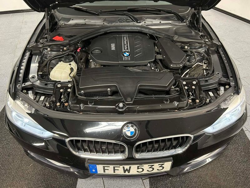 BMW 320 bild 12