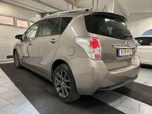 Toyota Verso bild 3
