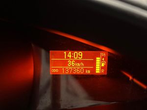 Toyota Verso bild 13