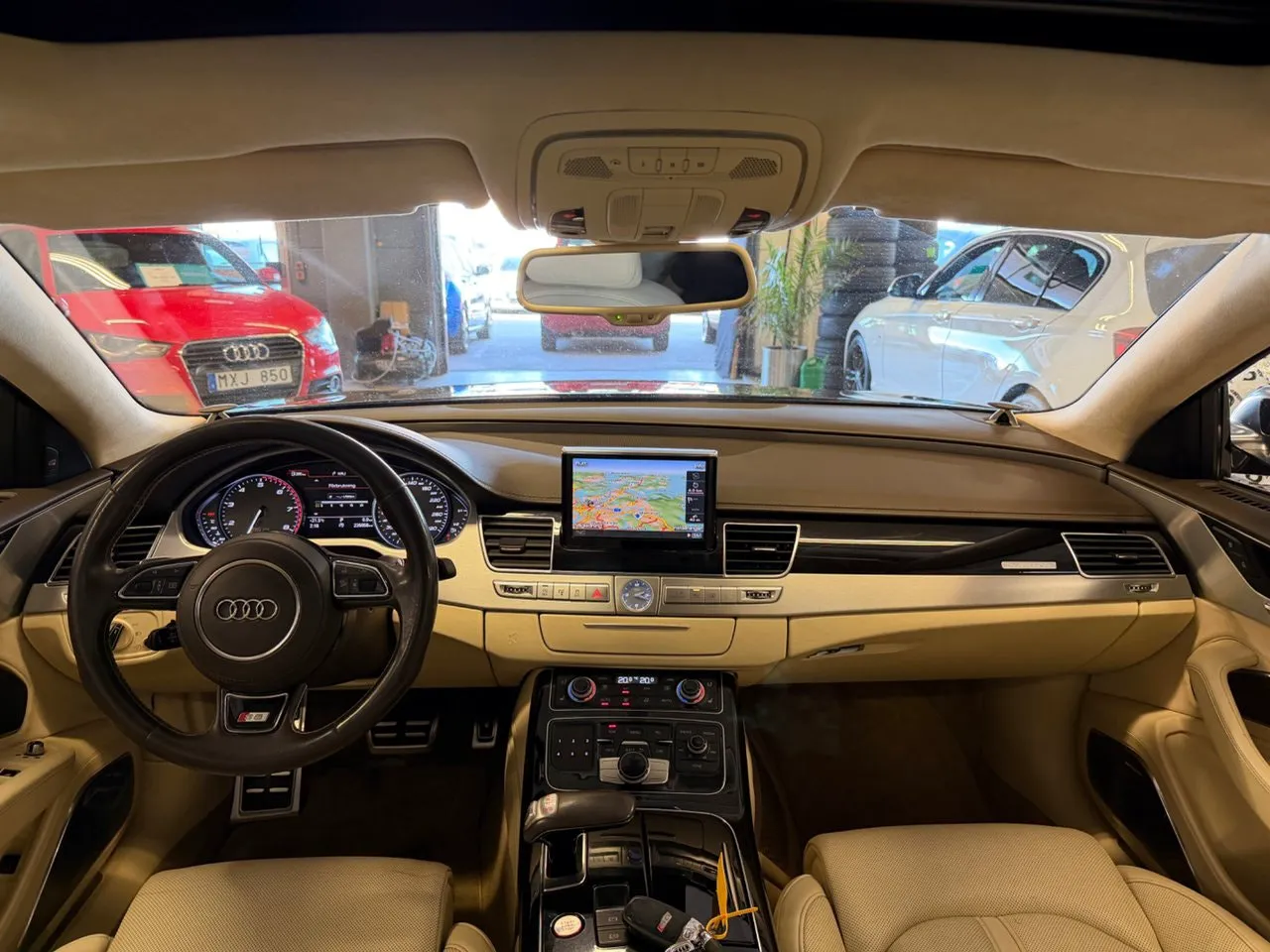 Vehicle image 23