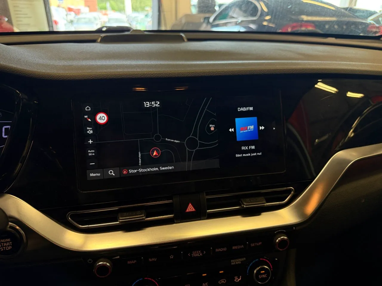 Vehicle image 20