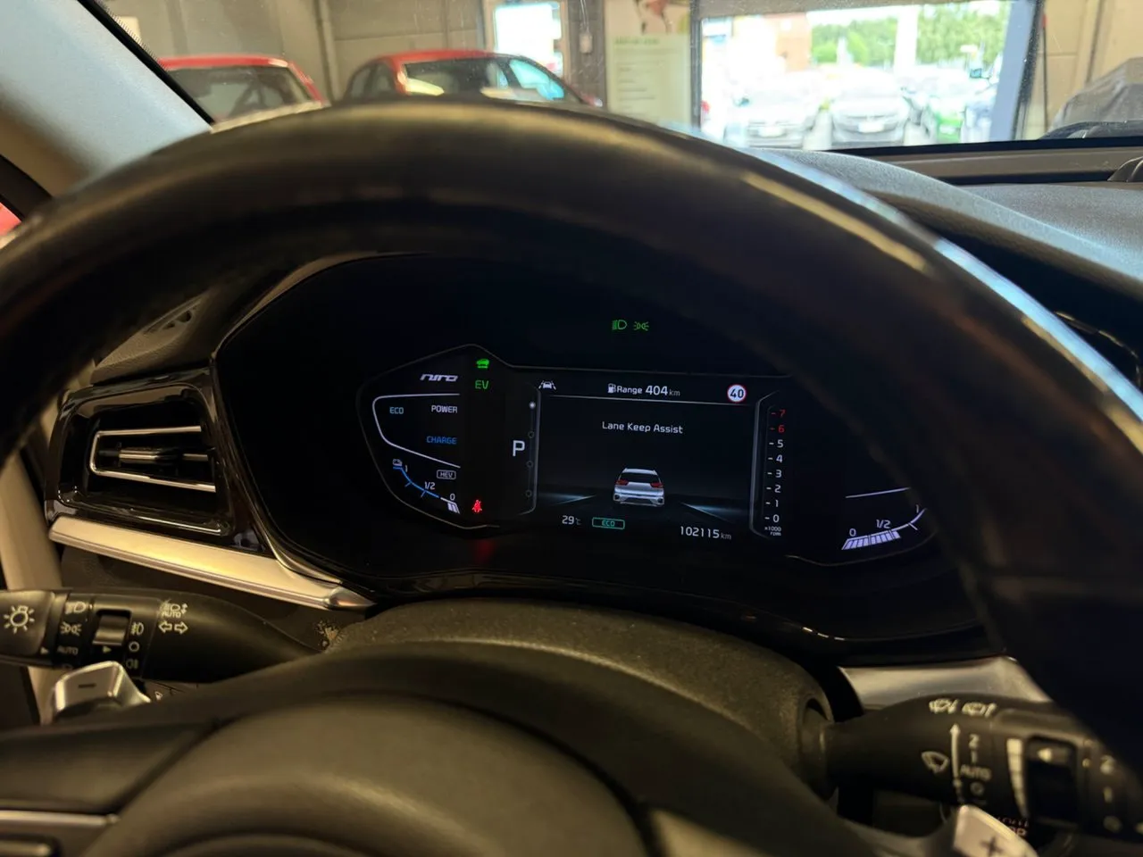Vehicle image 18