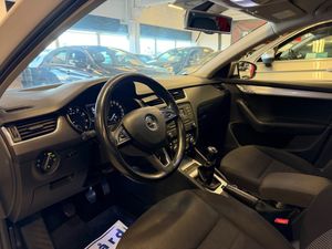 Skoda Octavia bild 10