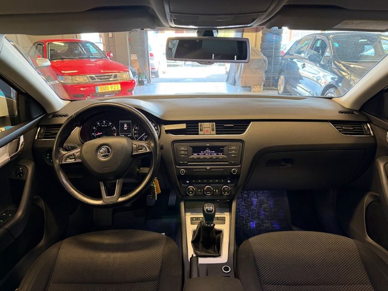 Skoda Octavia bild 18