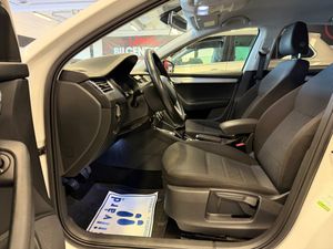 Skoda Octavia bild 11
