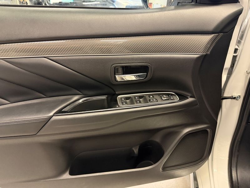 Mitsubishi Outlander bild 10