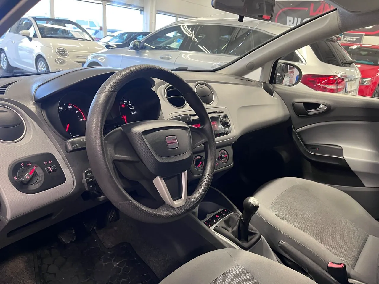 Vehicle image 9