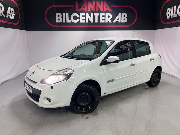 Renault Clio 1.2 M-värmare Kamrem bytt Nyservad Låg års SoV - 2010