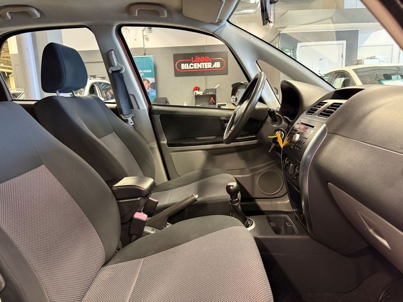 Suzuki SX4 bild 18