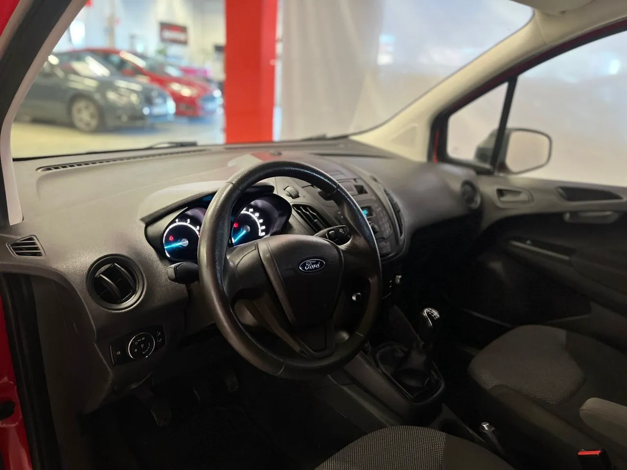 Vehicle image 9
