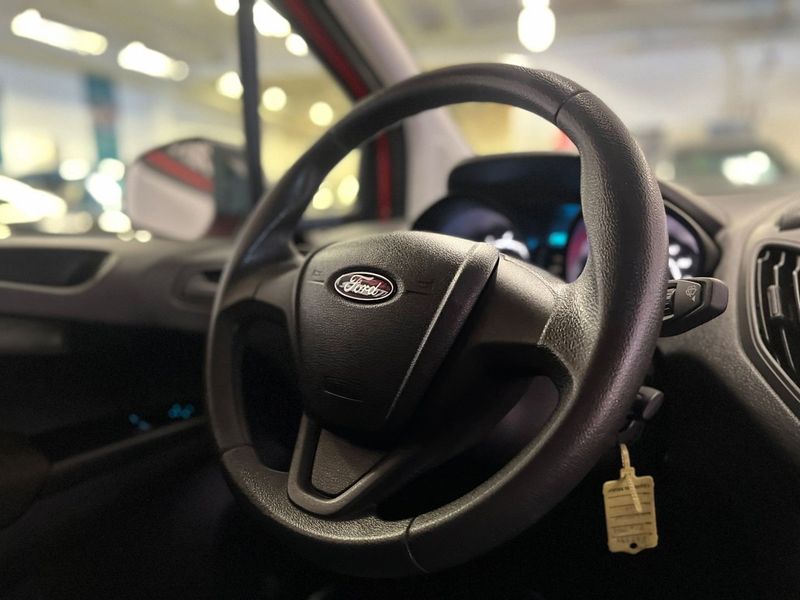 Ford Transit Courier bild 16