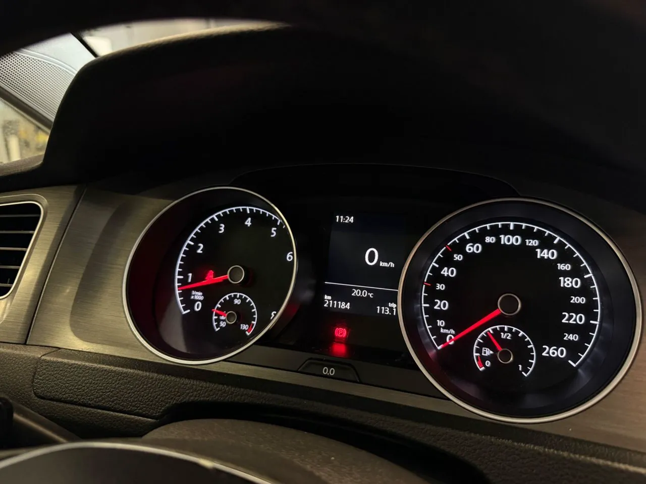 Vehicle image 20