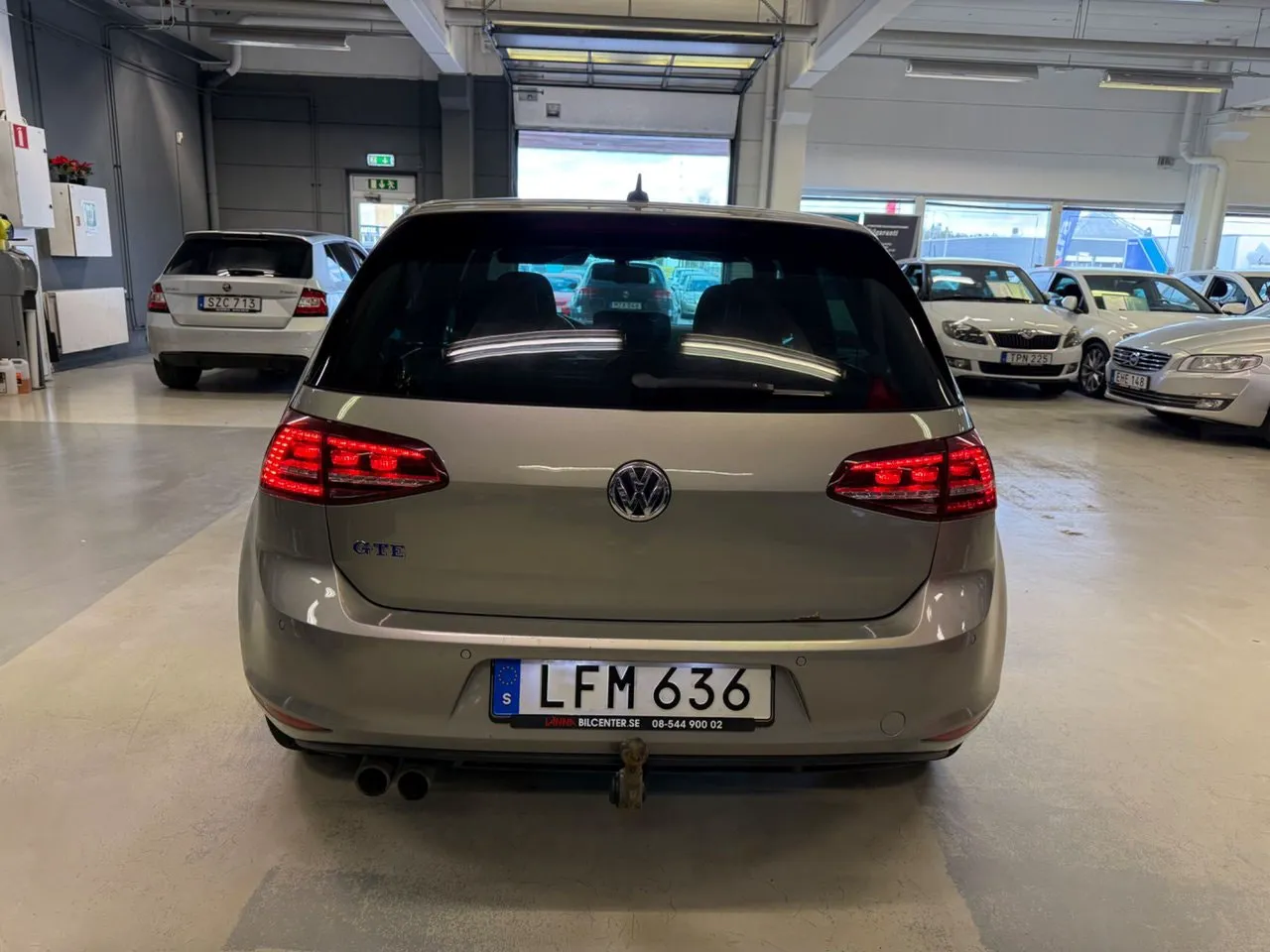 Vehicle image 8