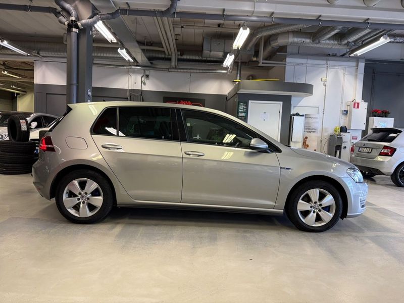 Volkswagen Golf bild 8