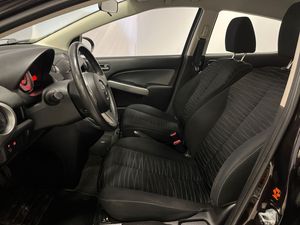 Mazda 2 bild 12