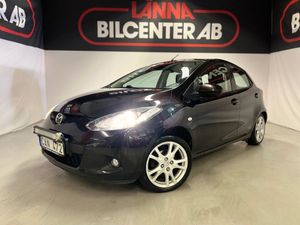 Mazda 2 bild 1