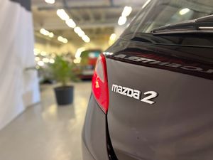 Mazda 2 bild 10