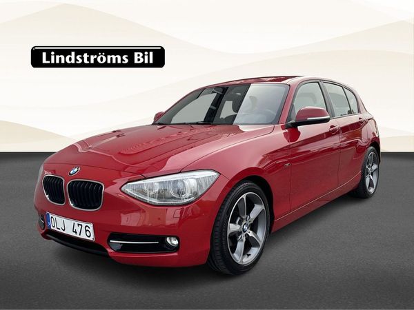 BMW 118 d F20 Sport Line 2.0 143hk S&V-Hjul - 2012