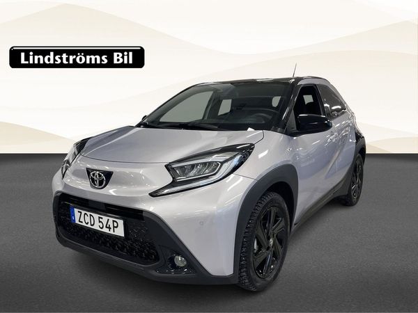 Toyota Aygo X JBL Limited Edition 1.0 72hk V-Hjul Moms - 2025