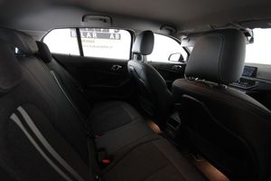 BMW 118 bild 4