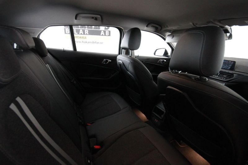 BMW 118 bild 4