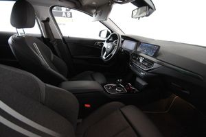 BMW 118 bild 3