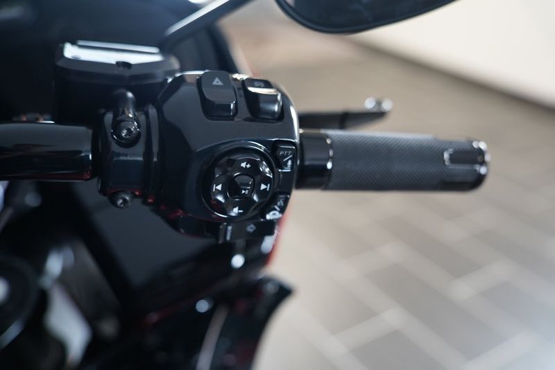 Harley-Davidson CVO Road Glide bild 18