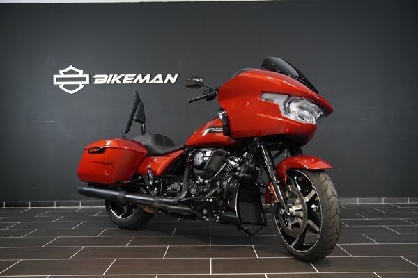 Harley-Davidson Road Glide FLTRX - 2024