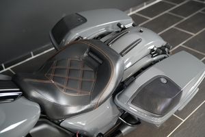 Harley-Davidson CVO Street Glide bild 15